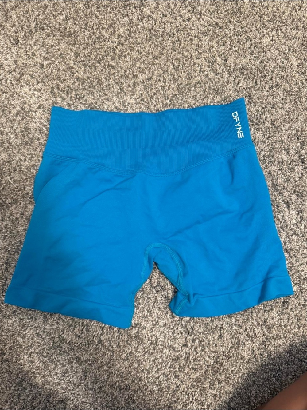 DFYNE Impact mid rise Shorts in Glacier